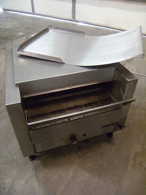 Holman countertop conveyor toaster oven B714H w/ trays