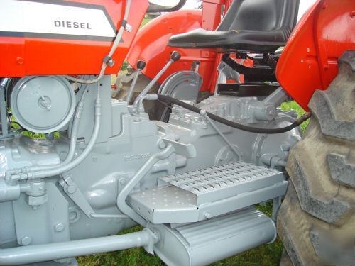 245 massey ferguson ag tractor rops ps runs great clean