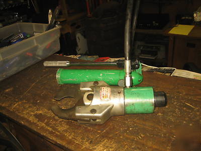Greenlee 750 hyd cable cutter w hand pump