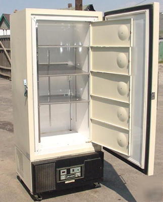 Commercial freezer / hazard-biohazard lab line