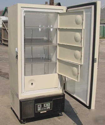 Commercial freezer / hazard-biohazard lab line