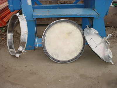 Vibratory screener 28 in 700 mm -- lower price --