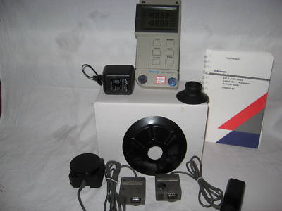 Tektronic J17 lumacolor photometer & sensor heads