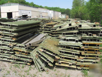 Fiberglass grating - (used) over 300 pieces - 7' x 2'