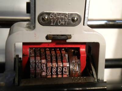 Sns micromatic 4000 numbering machine