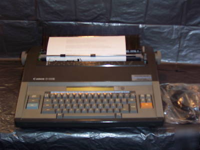 Canon s-685 typewriter