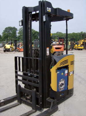 Cat forklift #3182 rider reach electric, 4000 lb cap