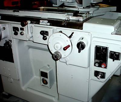 Brown & sharpe universal grinder o.d.i.d.1020 u 3 stock