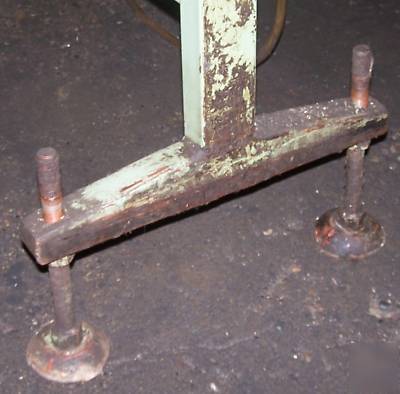 Enomoto chip conveyor ec-27, off of okuma lb-15 cnc