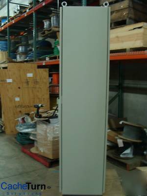 Rittal es 5805 enclosure 79H x 30W x 20D 