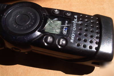 Motorola cls 1110 CLS1110 2-way radios w/ charger