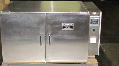 Lab convection bench oven by grieve