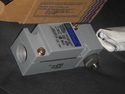 New schneider electric square d 9007C54G limit switch
