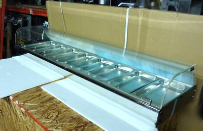 New marengo heated countertop display, ,60 inch,8 pans, 