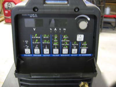 Miller dynasty dx 200 tig welder