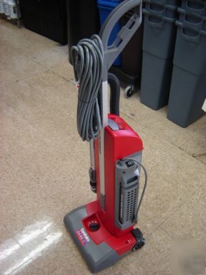 Sanitaire SC9180 upright hepa vacuum cleaner + tools 