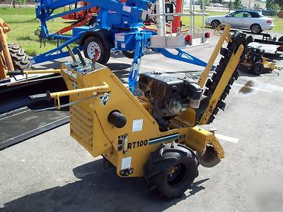 Vermeer RT100 trencher,30