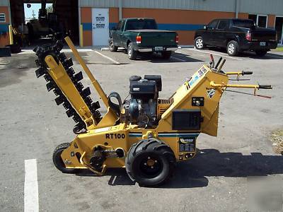 Vermeer RT100 trencher,30