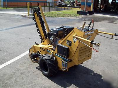 Vermeer RT100 trencher,30