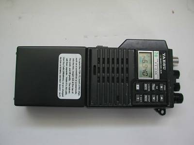 Yaesu ft-23R handie talkie (opened transmision freqs.)